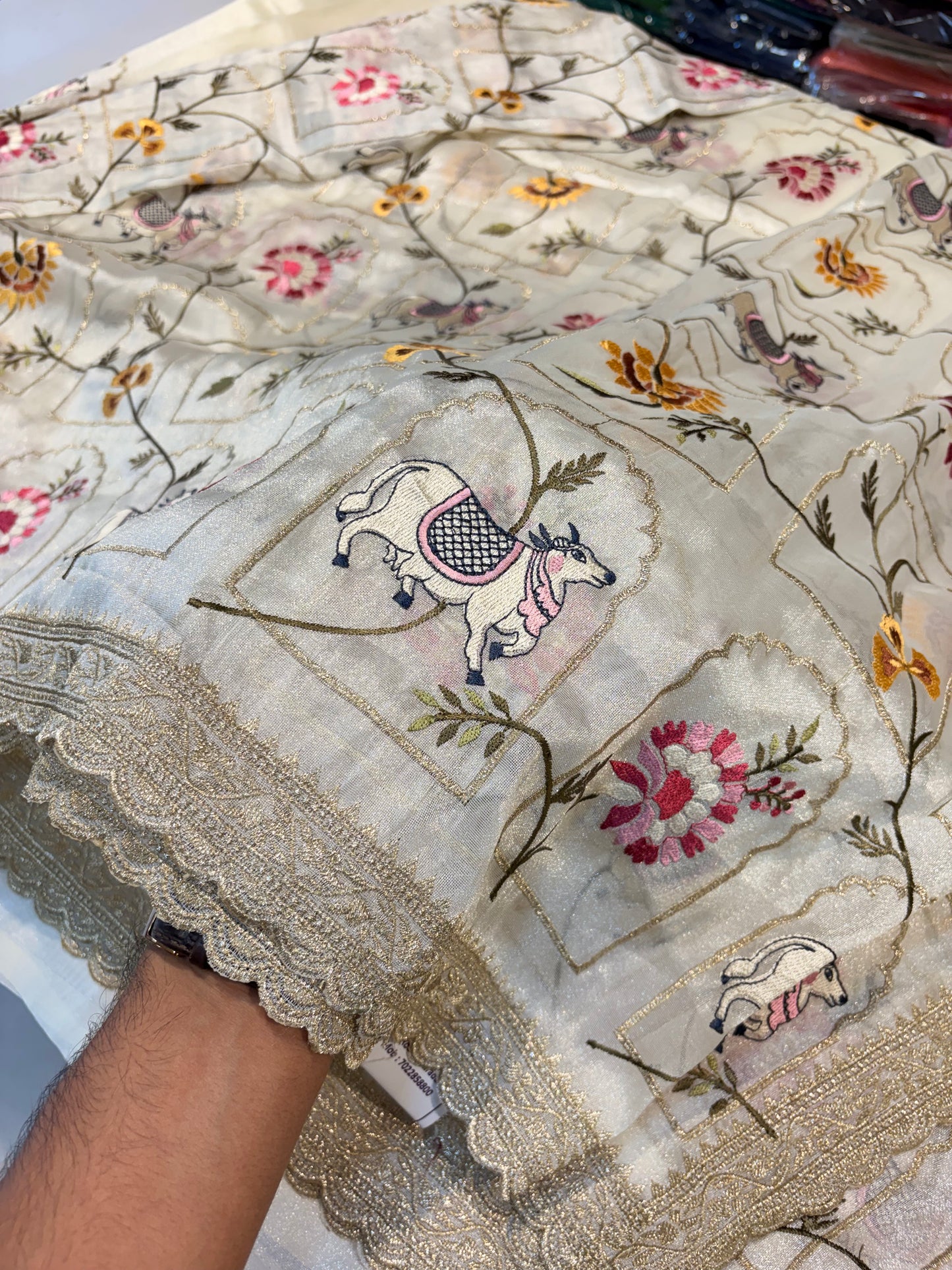 SOFT TISSUE FANCY SAREE
WITH PICHWAI EMBROIDERED WORK