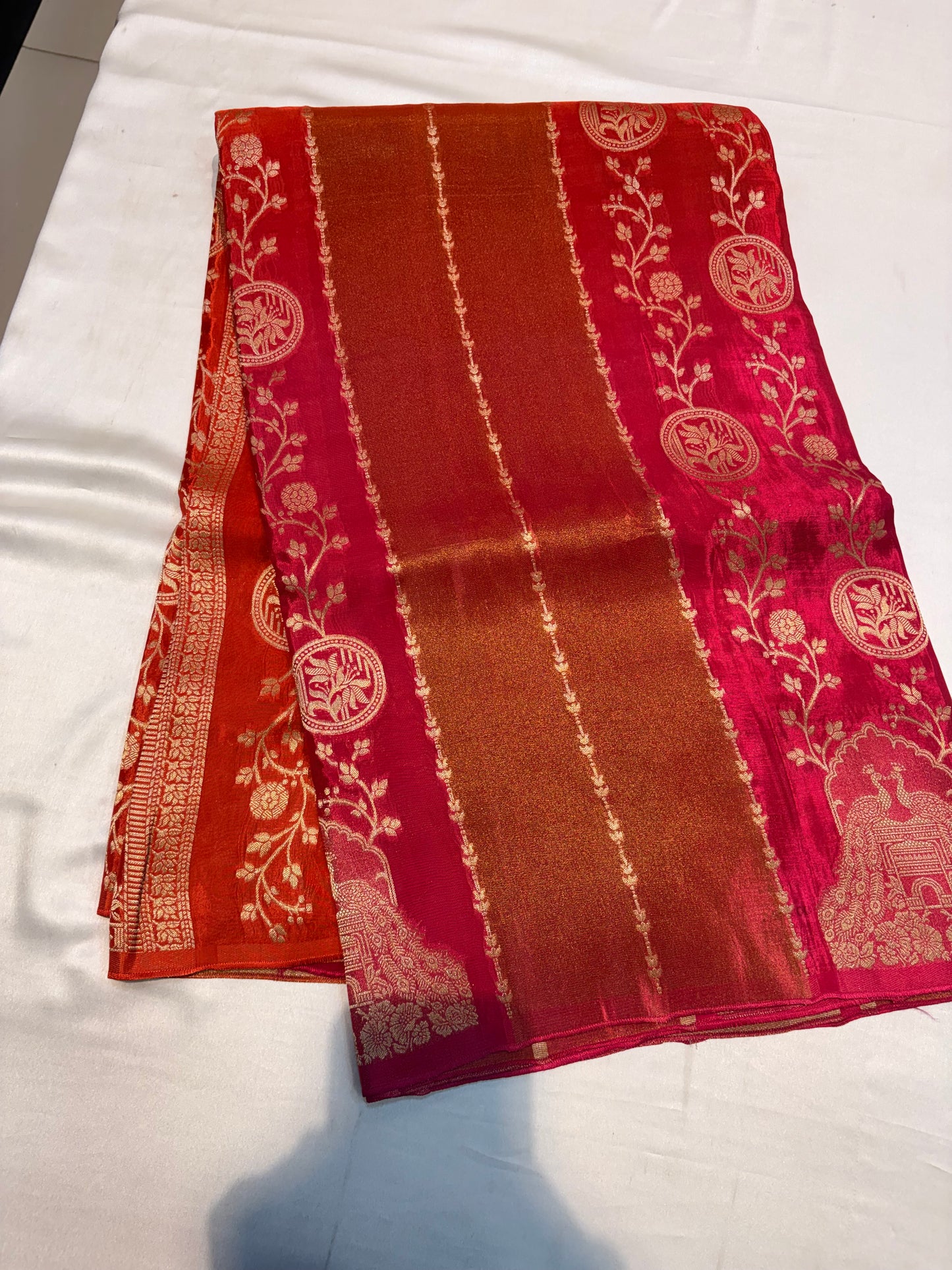 PREMIUM CHINON CREAPE SAREE IN DUAL SHADE