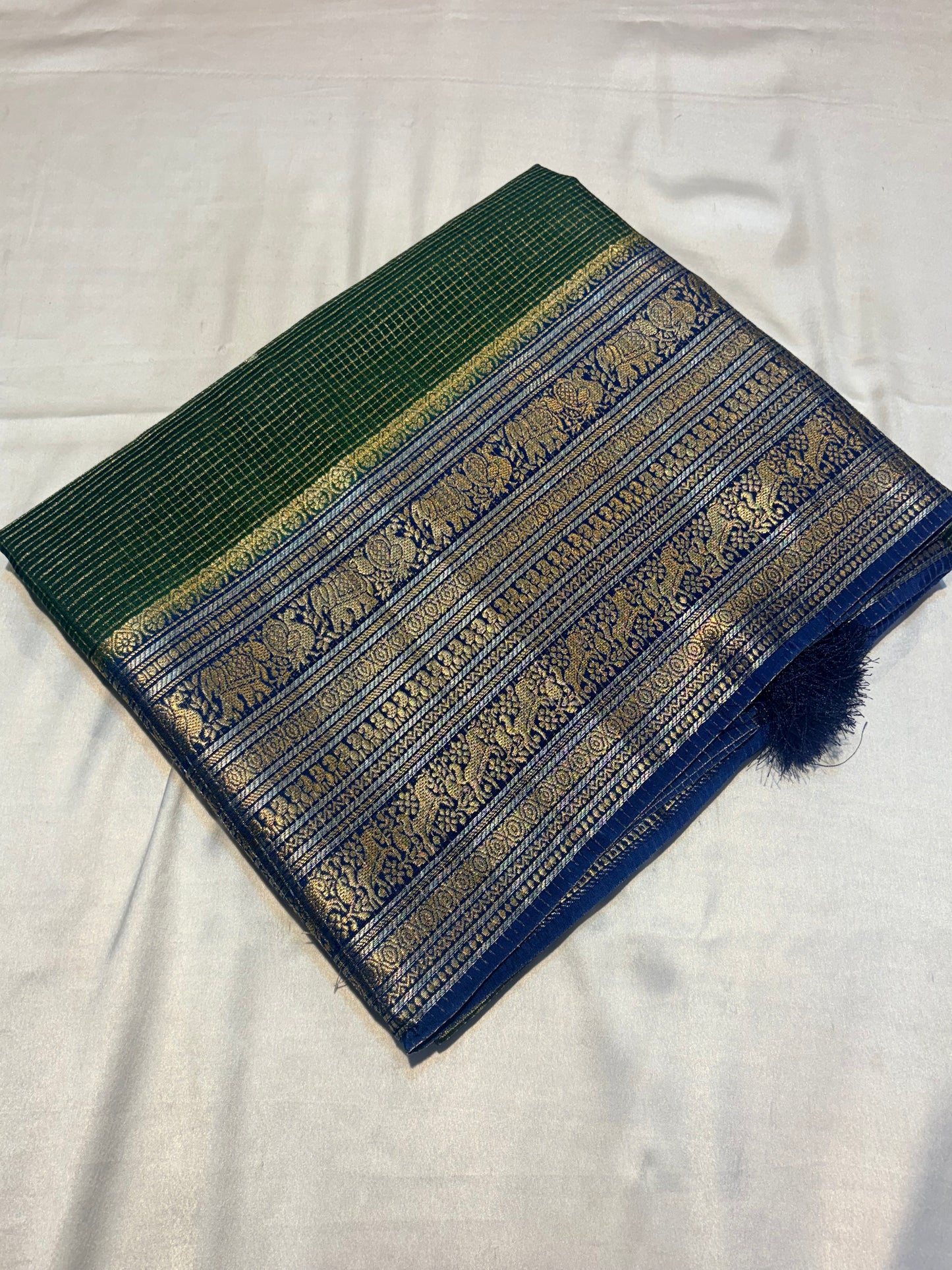 PREMIUM VISCOSE SILK SAREE WITH KANCIPURAM BORDER