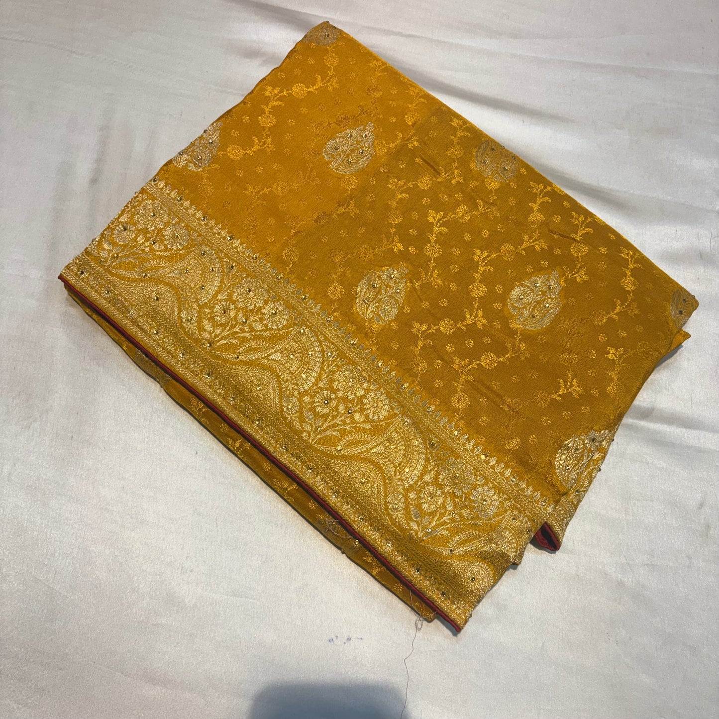 PREMIUM MOUNGA SILK SAREE WITH HIGHLIGHT WORK