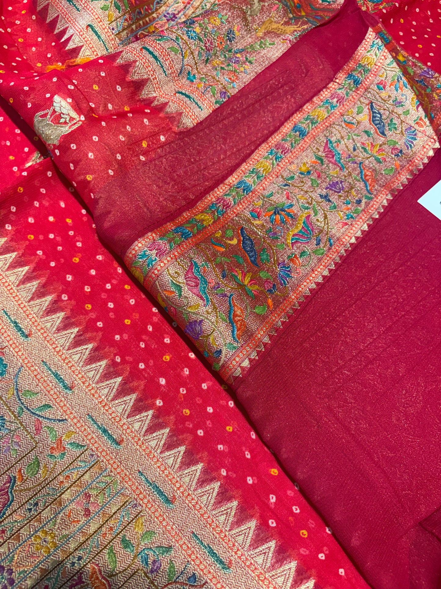 BHANDHINI KHADDI GEORGETTE WITH PAITHANI BORDER