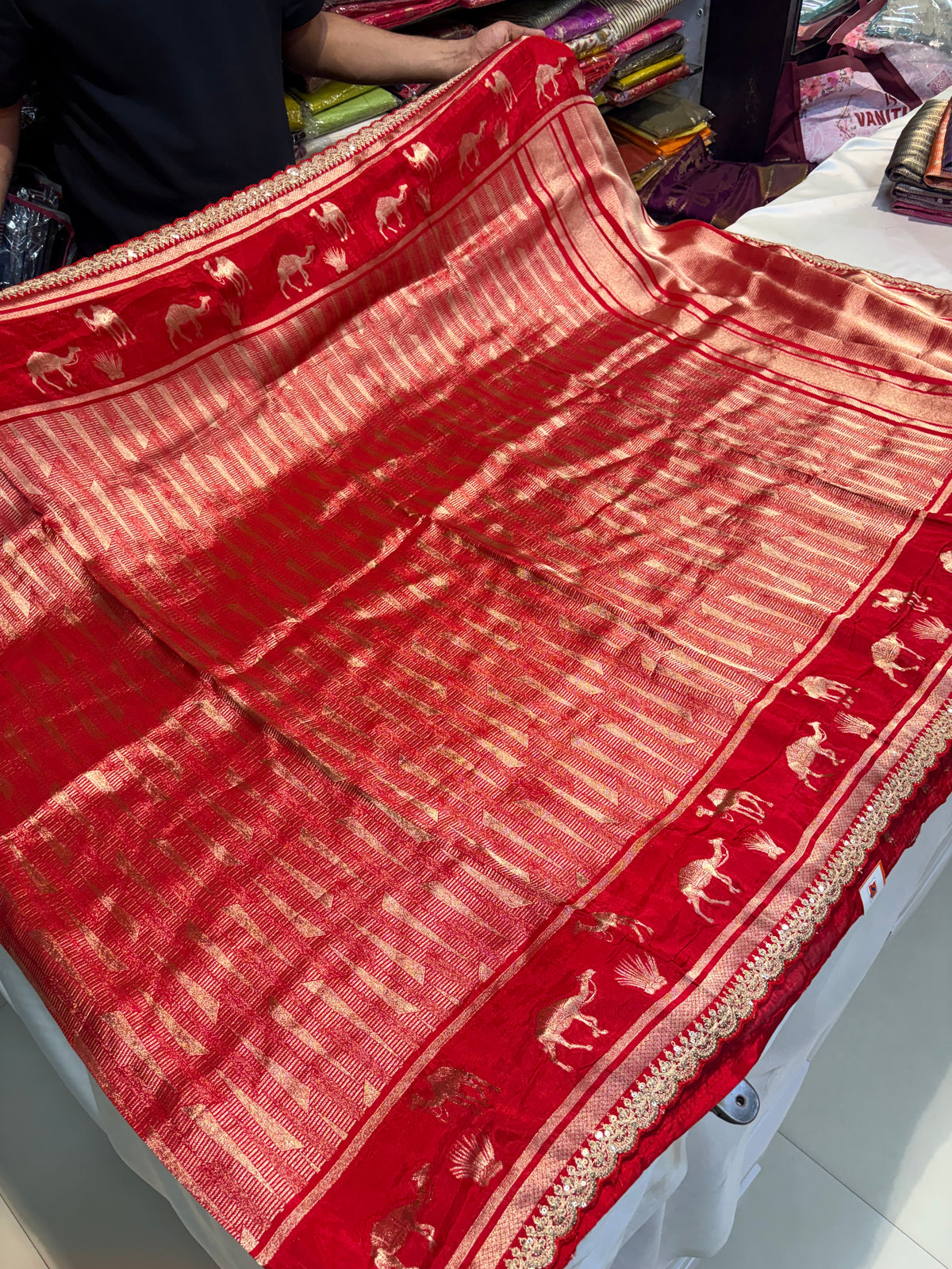 PREMIUM DESIGNER HO CREAPE SILK SAREE WITH LACE BORDER
