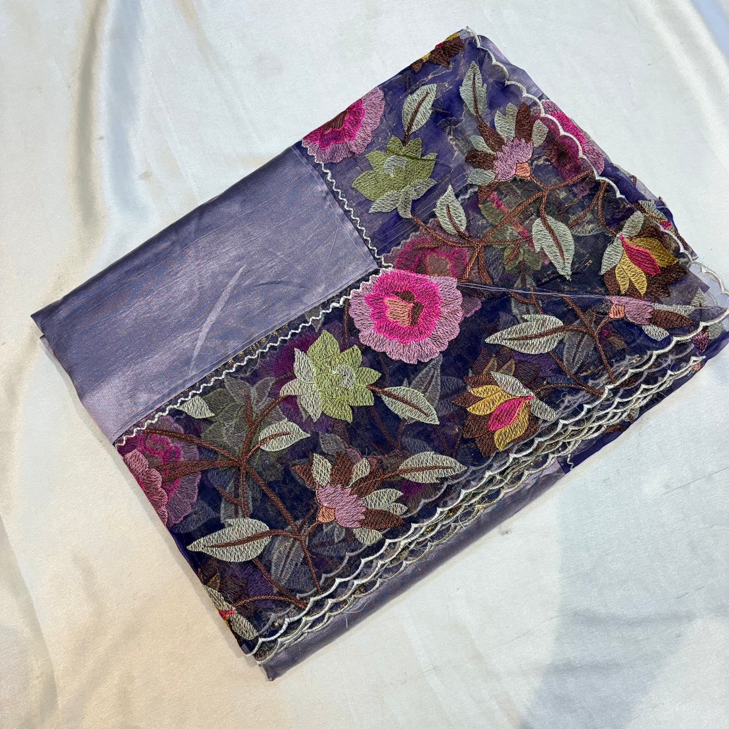 FANCY SAREE WITH THREAD WORK BORDER