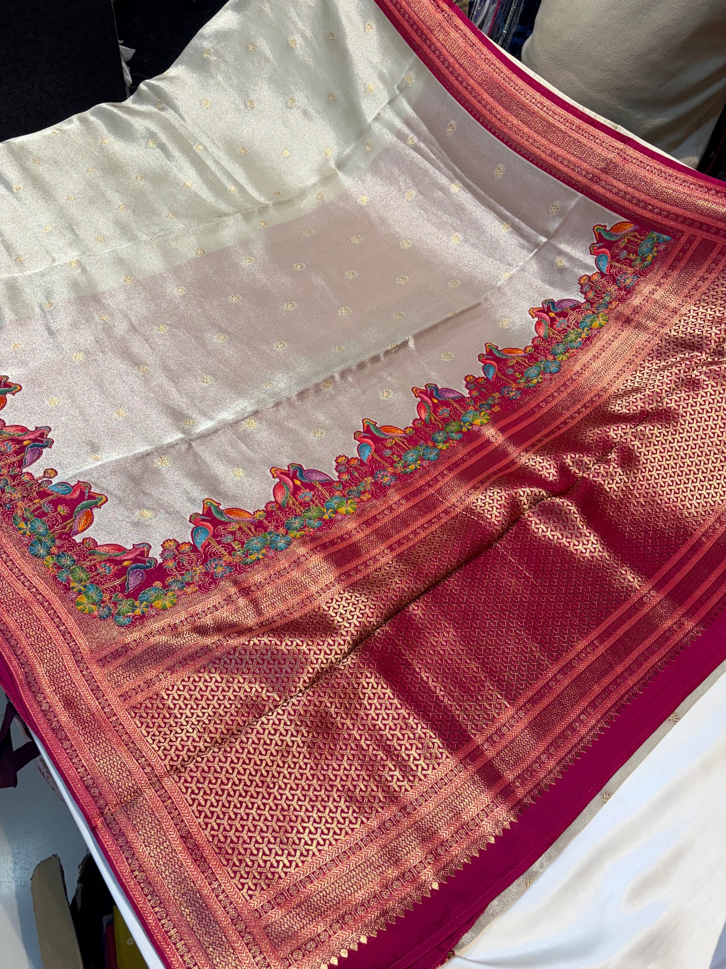 PREMIUM BANARASI GEORGETTE SAREE