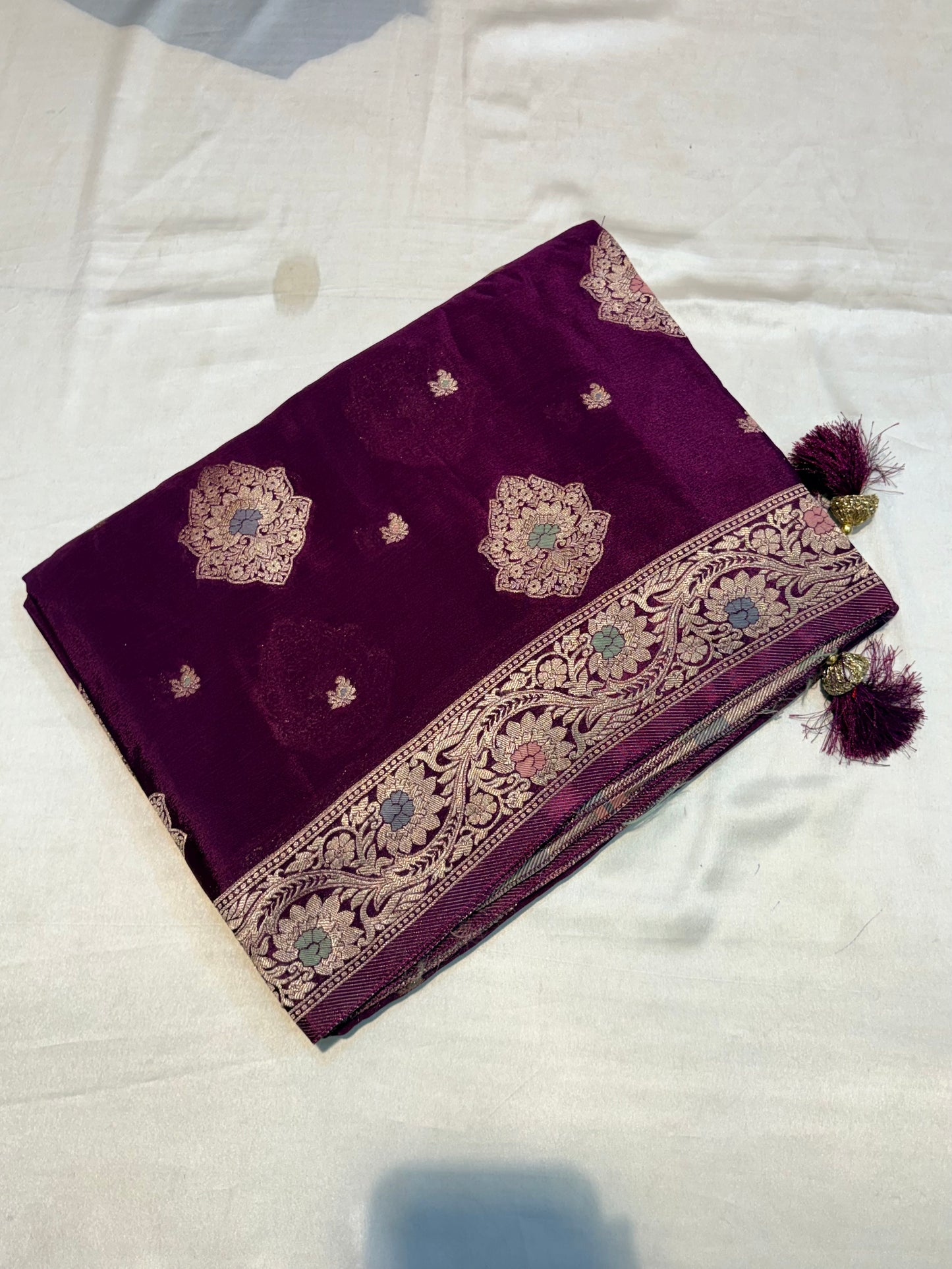 PREMIUM KOLKATA CREAPE SAREES