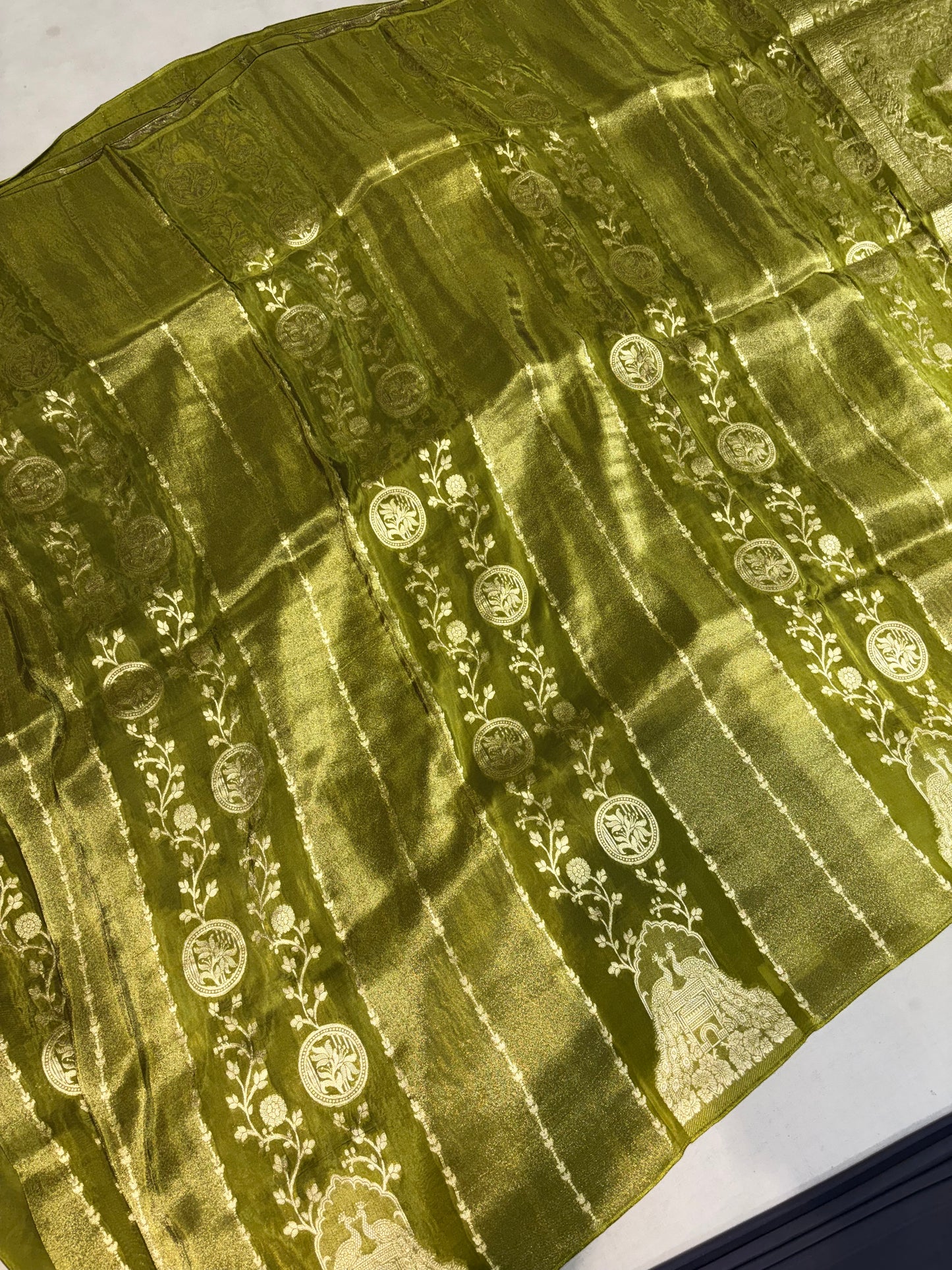 PREMIUM CHINON CREAPE SAREE