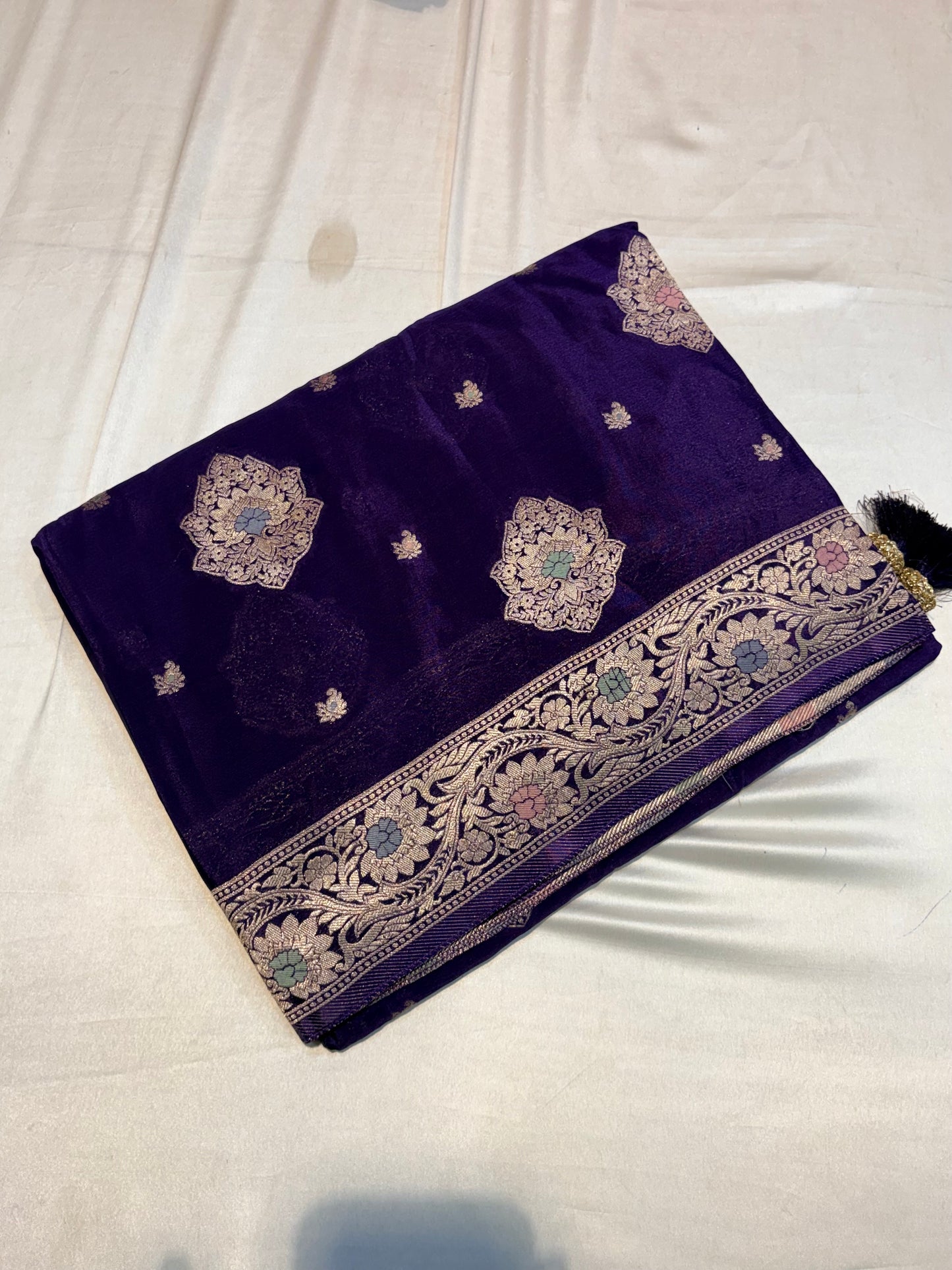 PREMIUM KOLKATA CREAPE SAREES