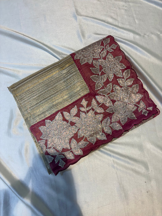 PREMIUM SOFT TISSUE WITH APPLIQUÉ WORK
