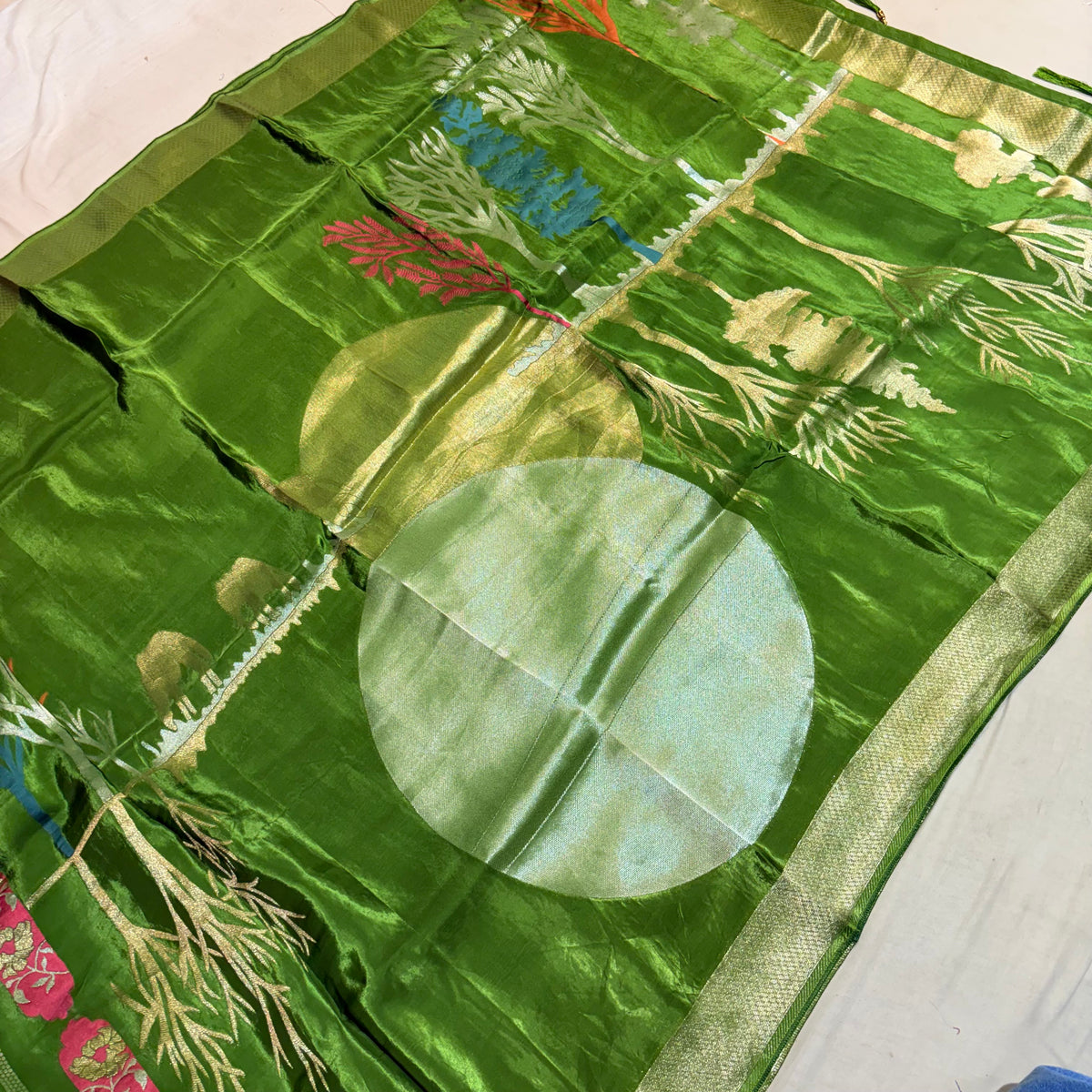PREMIUM HO CREAPE SILK SAREE