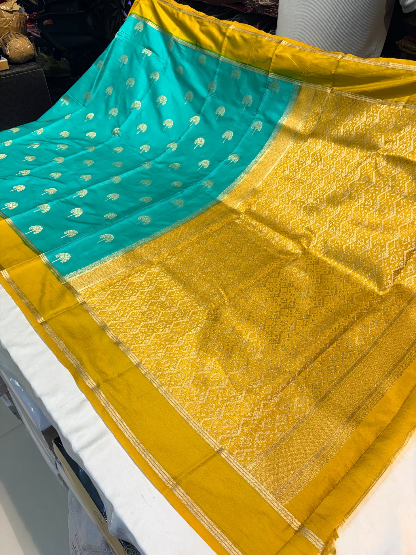 PREMIUM SOFT GAJJI SILK SAREE
