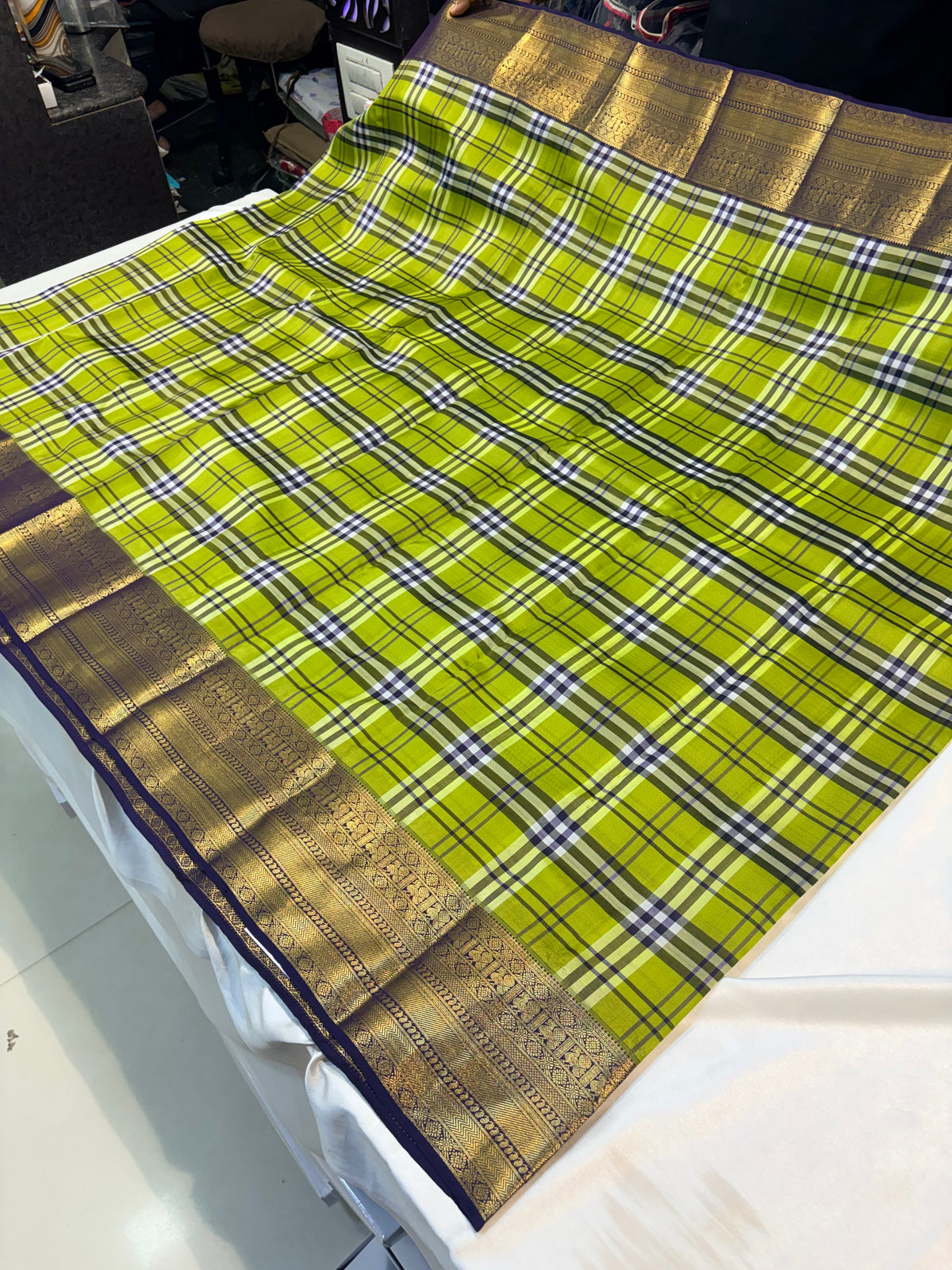 MOST TRENDING BURBERRY CHECKS SAREE IN PURE KANCHIPURAM SILK