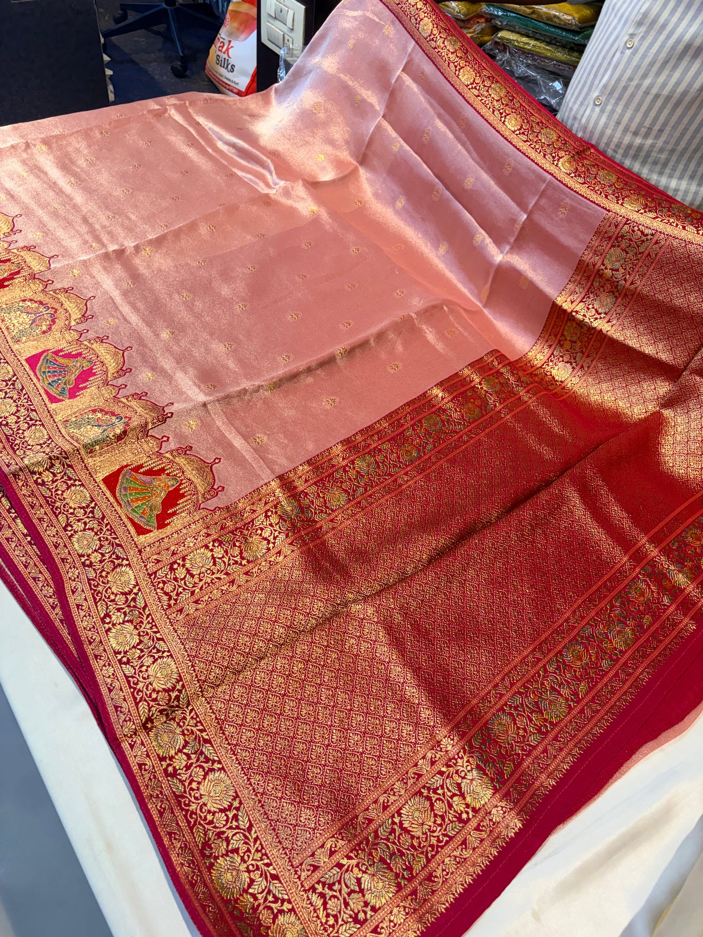 PURE BANARASI GEORGETTE SAREE WITH PASHMINA BORDER