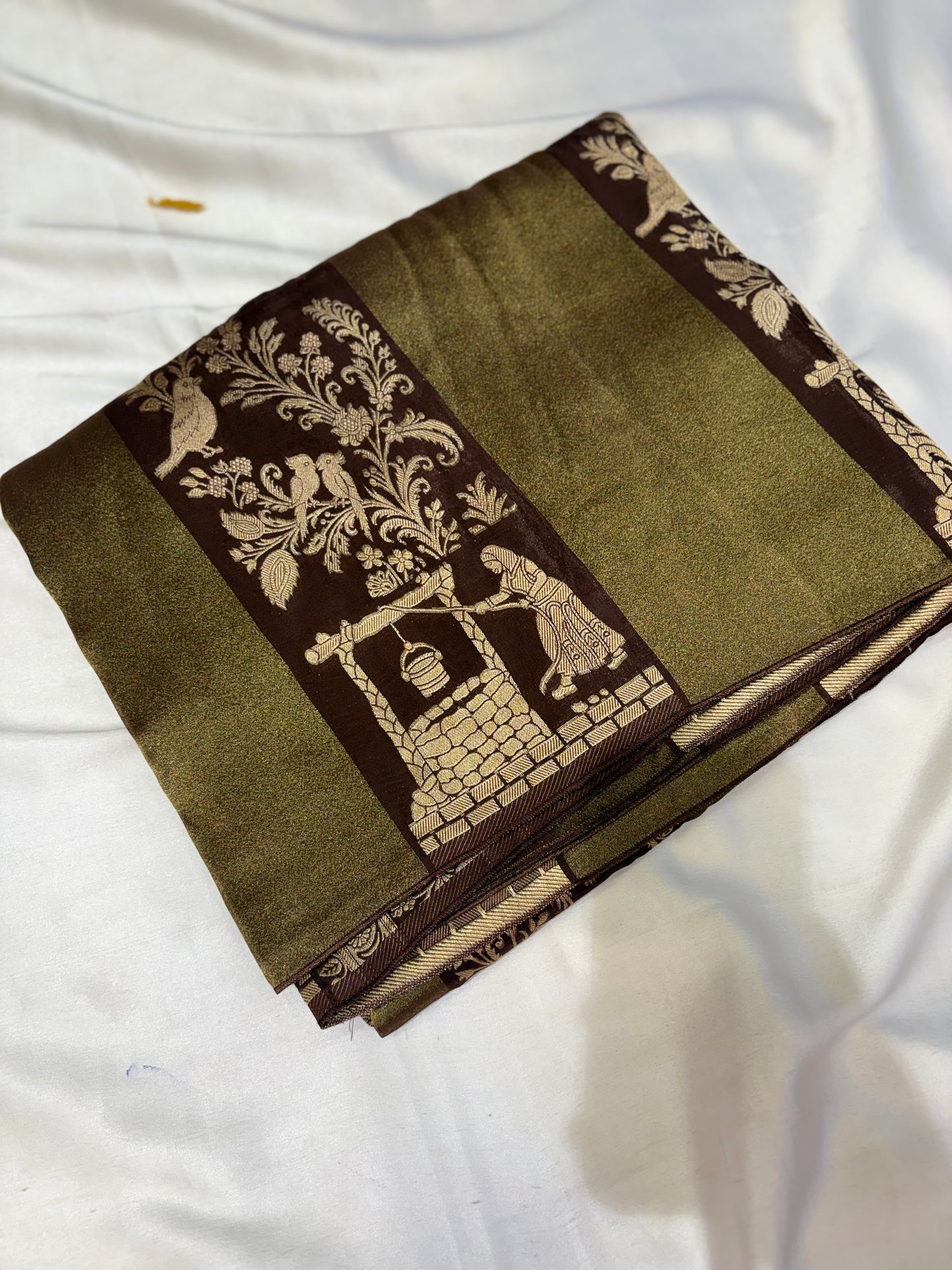 PREMIUM CHINON CREAPE SAREE