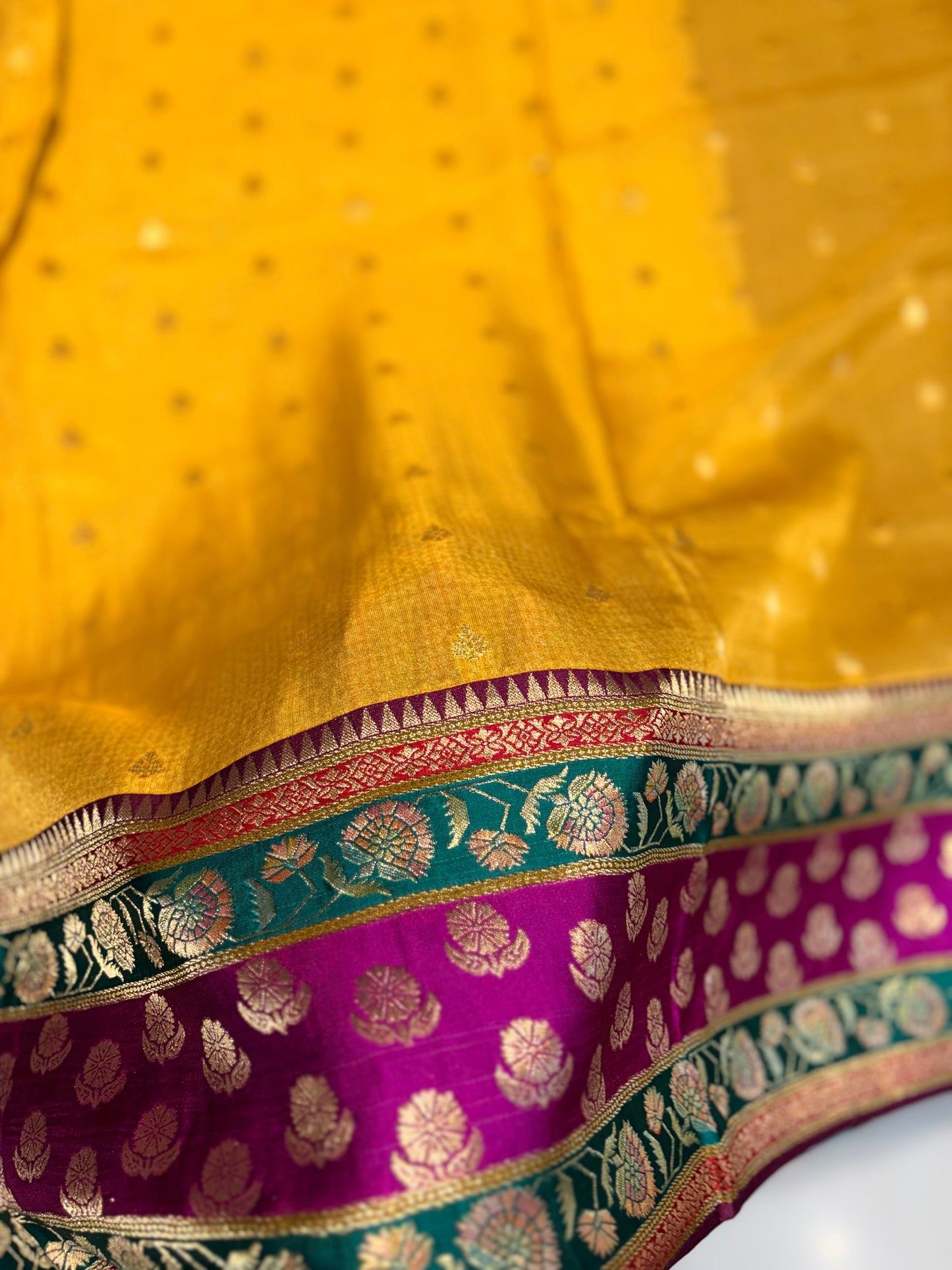PREMIUM BANARASI GEORGETTE SAREE