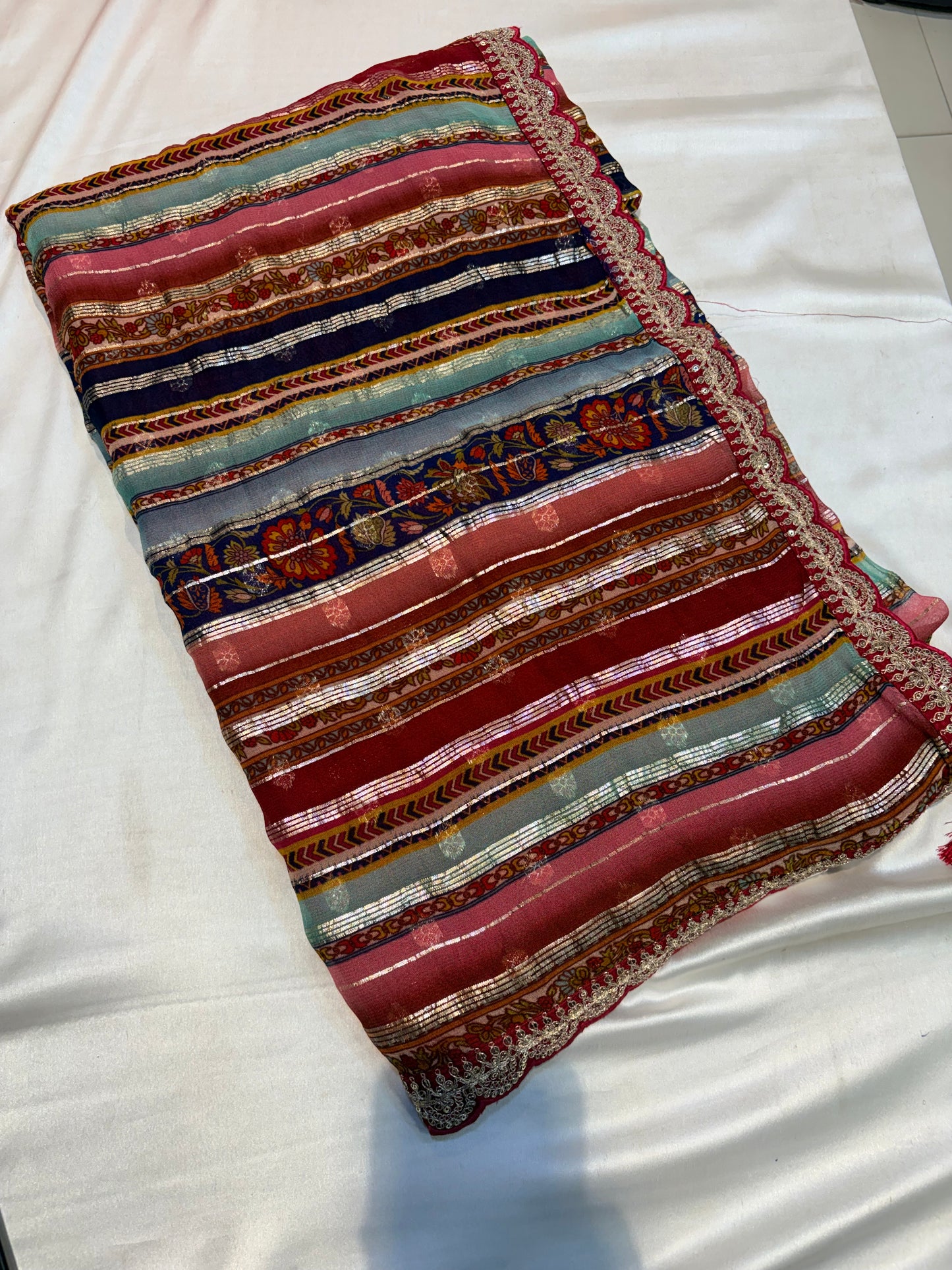 PREMIUM MULTI COLOUR GEORGETTE SAREE WITH LACE BORDER