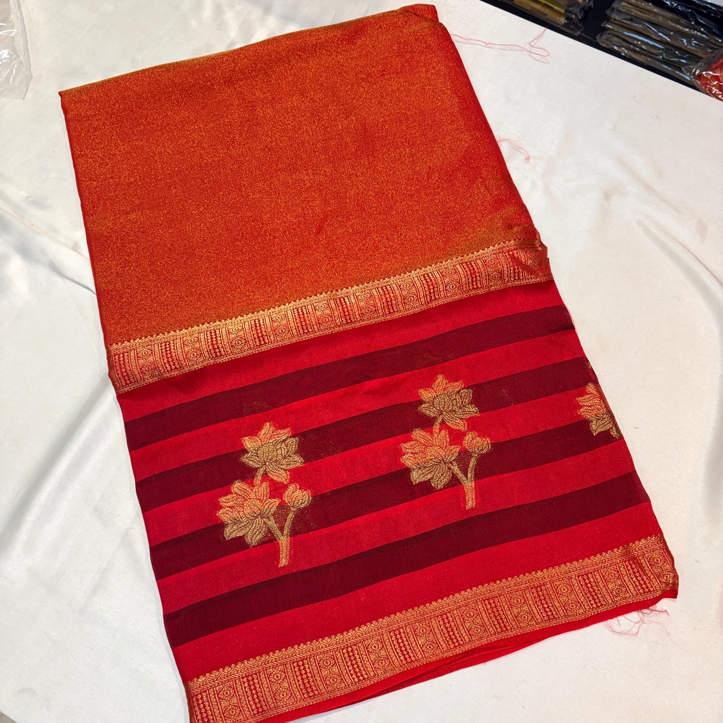 PREMIUM VISCOSE CREAPE SAREE
