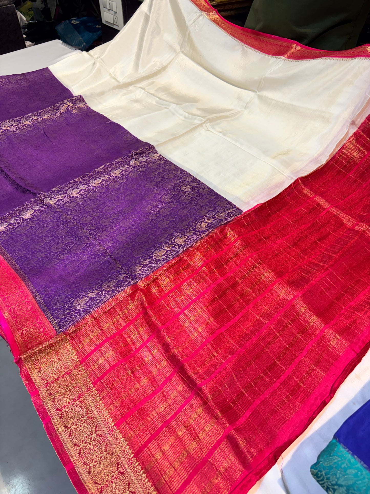 SEMI MYSORE SILK SAREE WITH HALF AND HALF BROCADE DESIGN