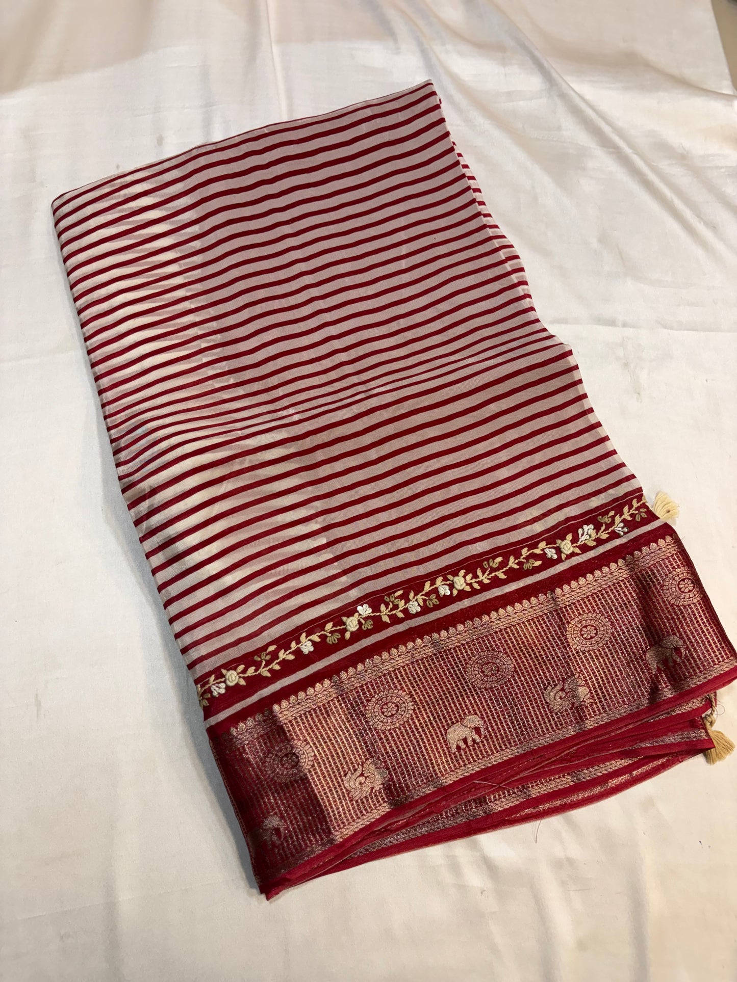 Premium Printed Creape Sarees with French knot work