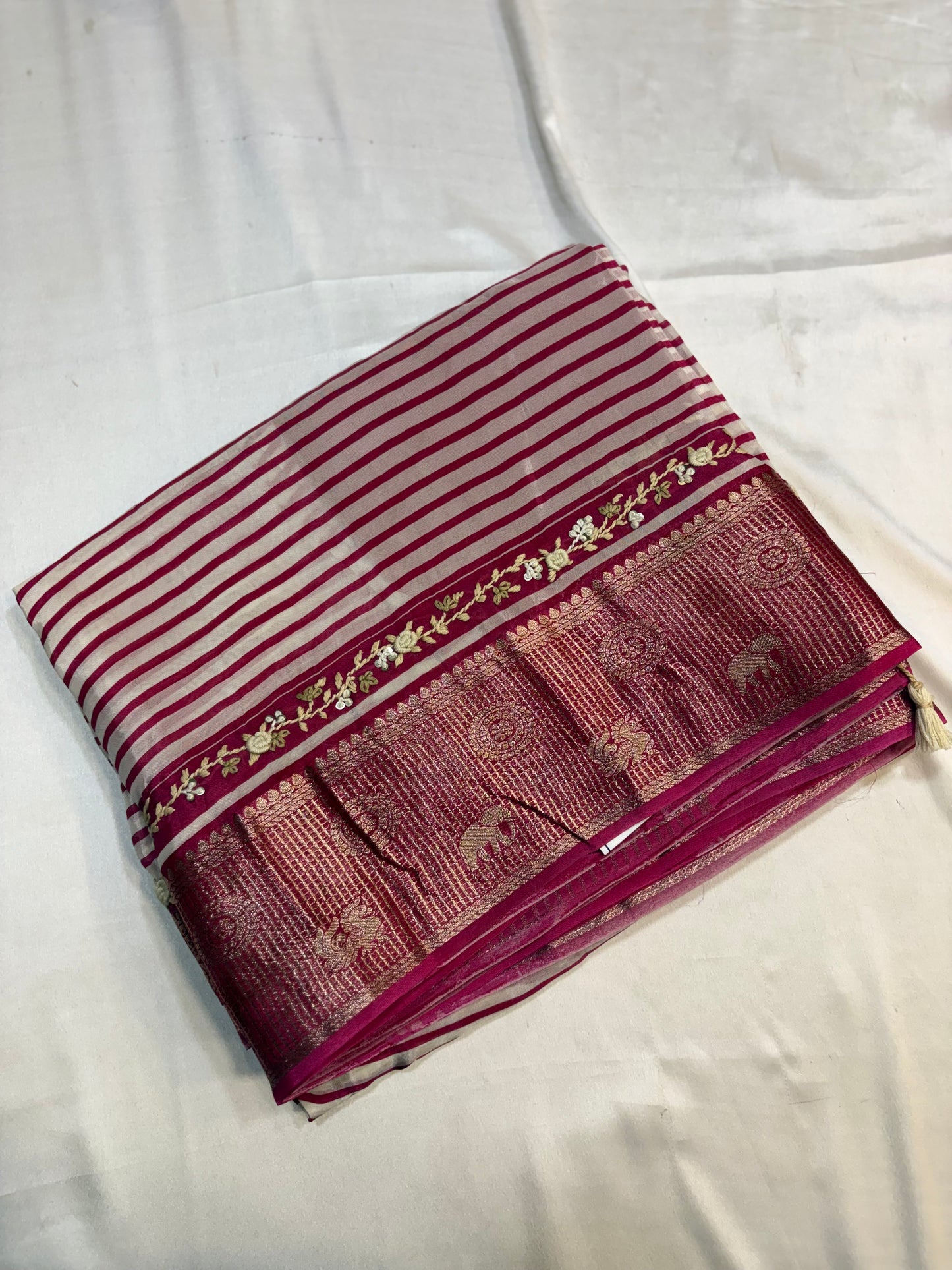 Premium Printed Creape Sarees with French knot work