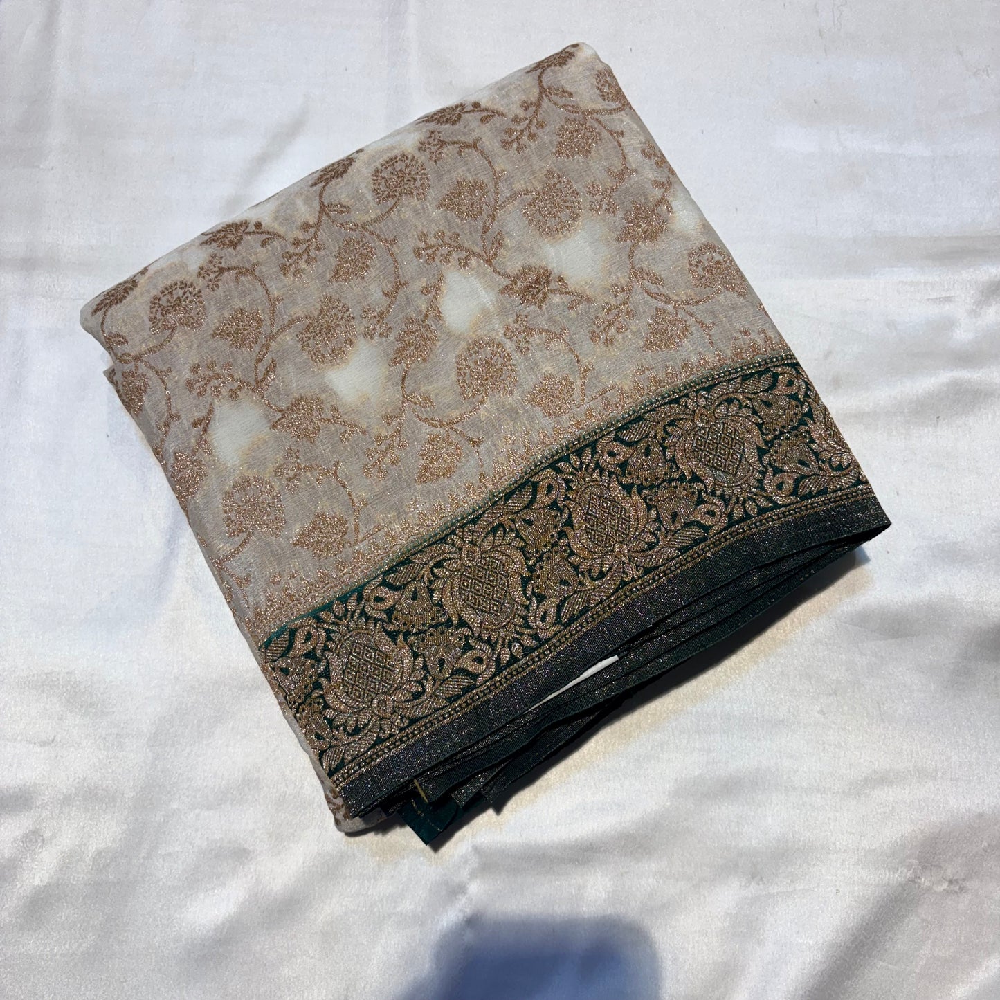 PREMIUM BANARAS KADDHI GEORGETTE SAREE