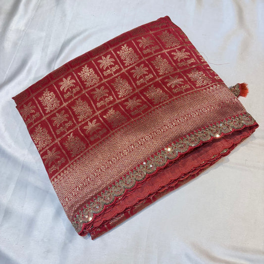 BROCADE KANCHI SILK SAREE WITH SCALLOP BORDER