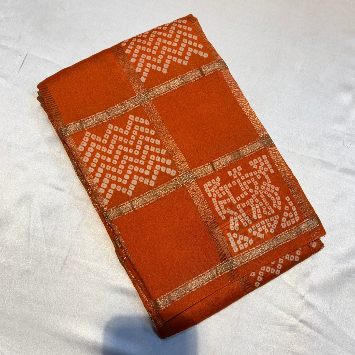 PREMIUM SOFT GHARCHOLA BANDHINI COTTON SILK SAREE