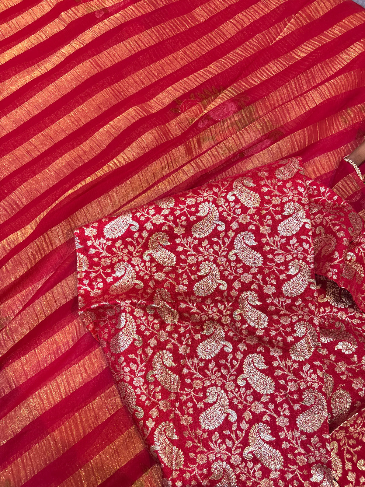 FANCY THREAD WORK SAREE (PRE ORDERS)