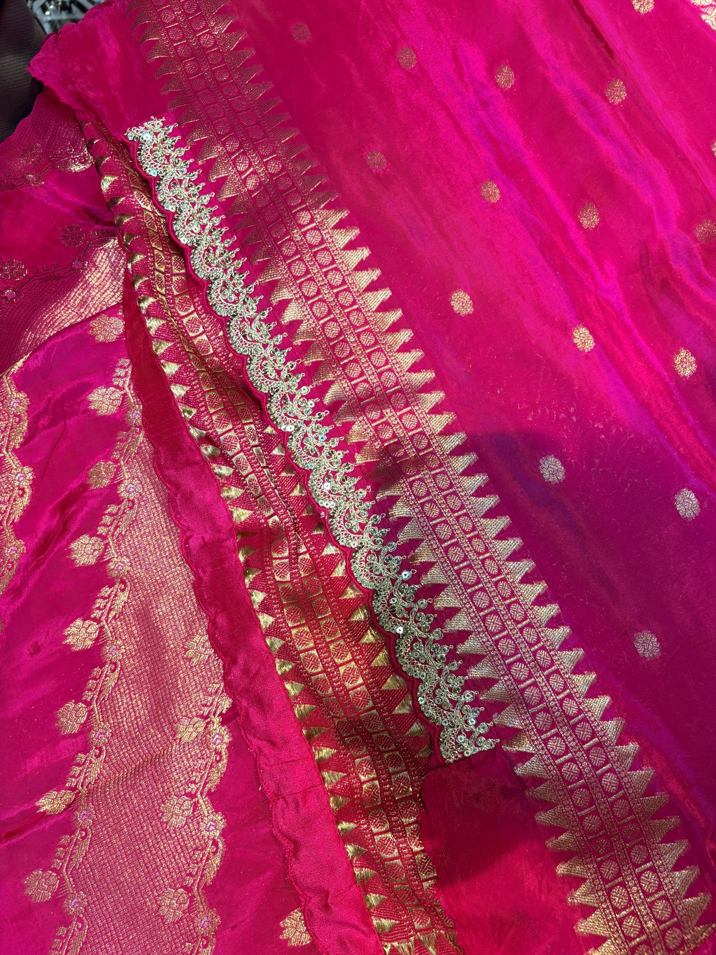 PREMIUM BANARASI CHINON CREAPE SAREE