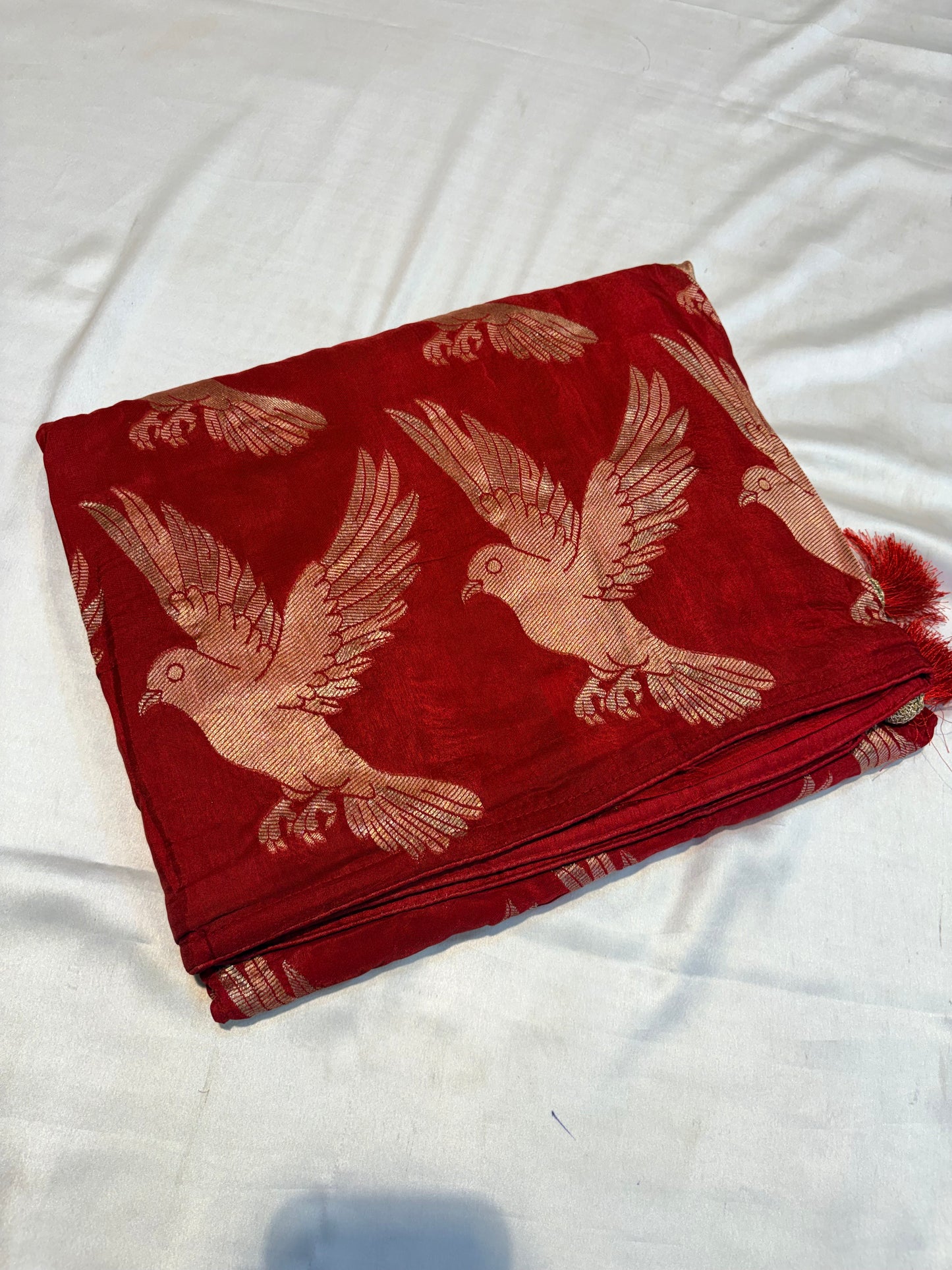 PREMIUM VISCOSE CREAPE SILK SAREE