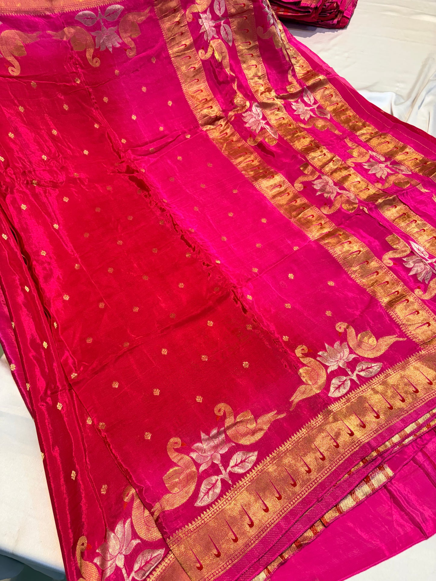 PRWMIUM HO SILK SAREE WITH PAITHANI BORDER