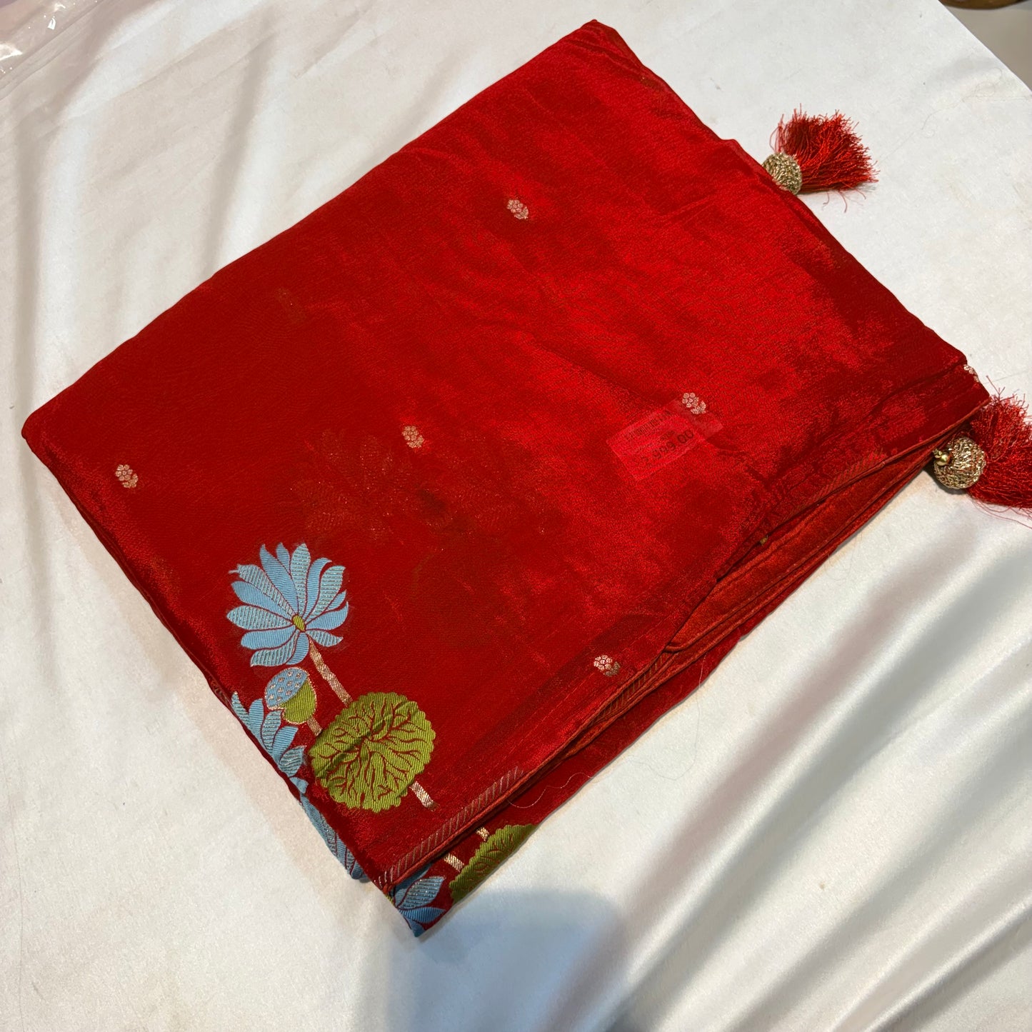 PREMIUM KOLKATA CREAPE SAREE WITH MEENA BUTTA