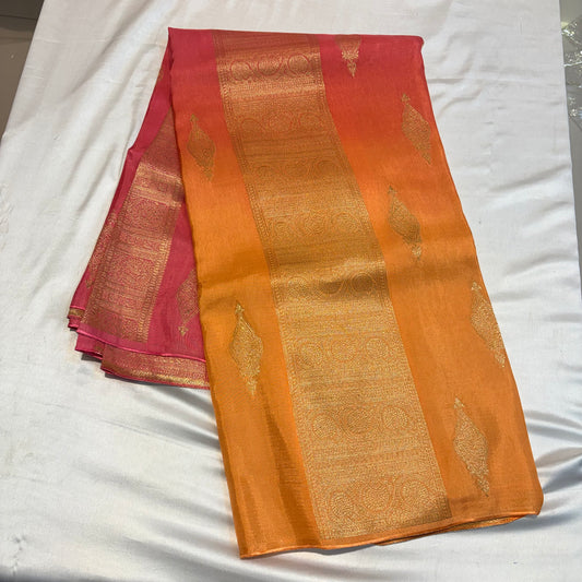 Mounga silk saree in dual shade