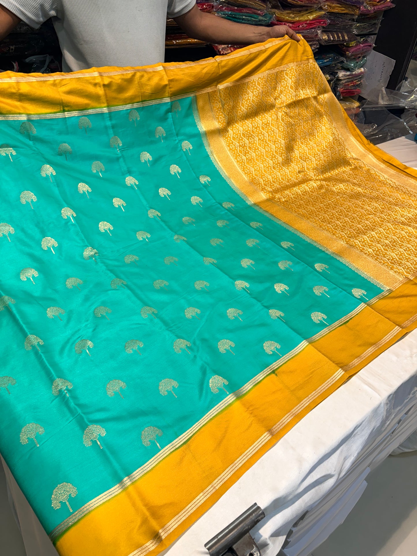 PREMIUM SOFT GAJJI SILK SAREE
