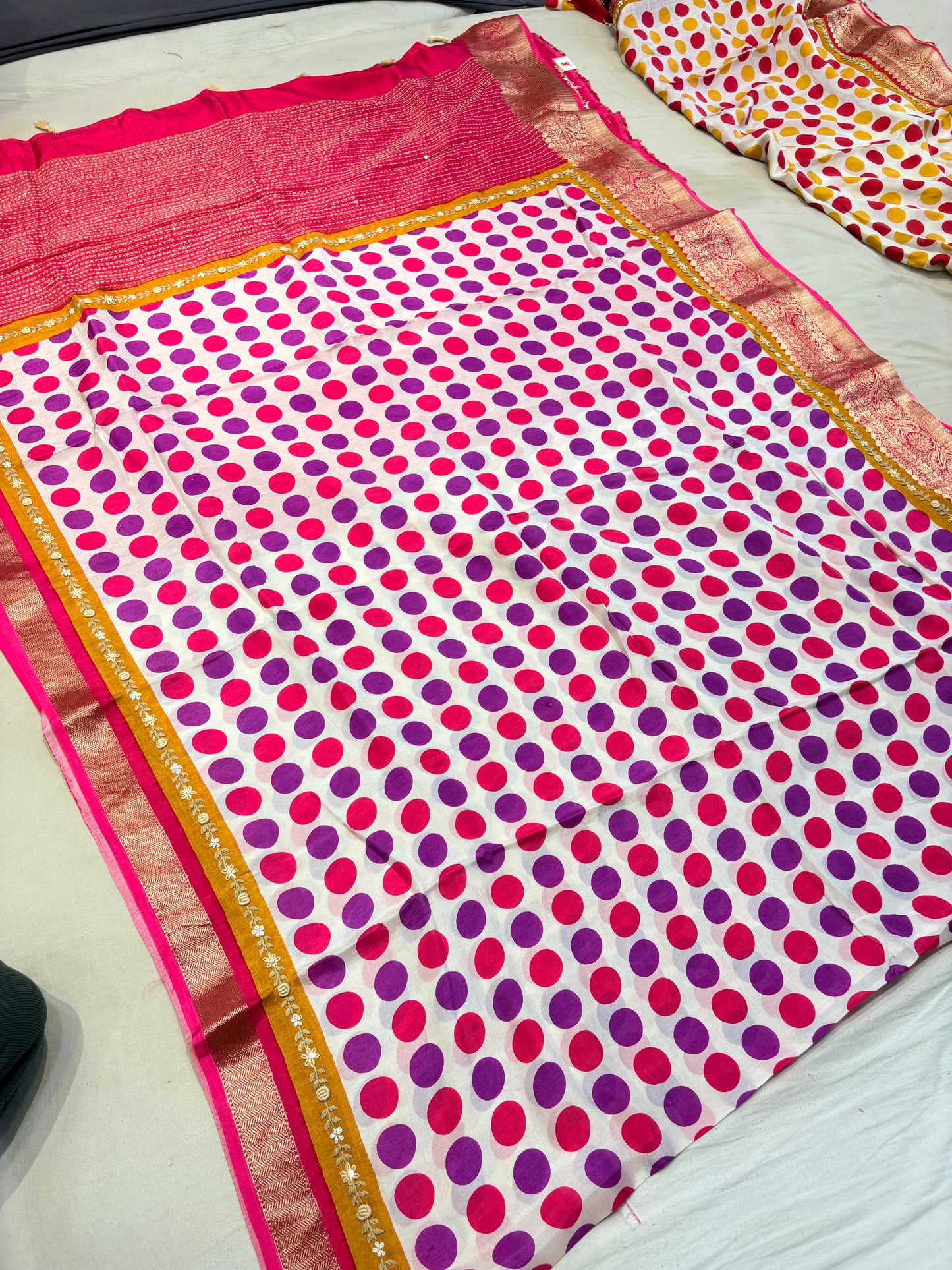 PREMIUM MOUNGA SILK SAREE  WITH PRINTED POLKA DOTS & FRENCH KNOT